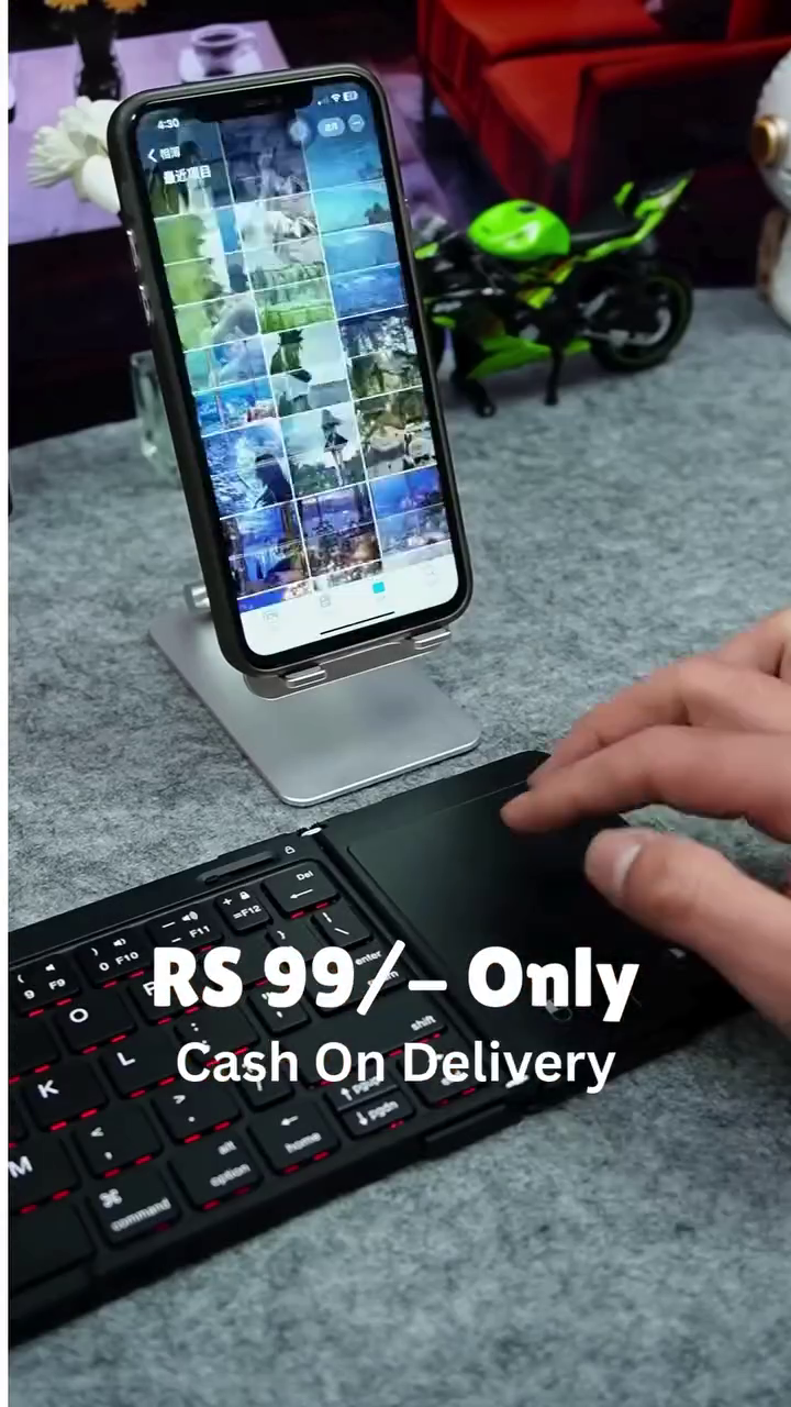 ✨ Ultra-Slim Foldable Bluetooth Keyboard with Touchpad – Pocket-Size Productivity Anywhere ✨