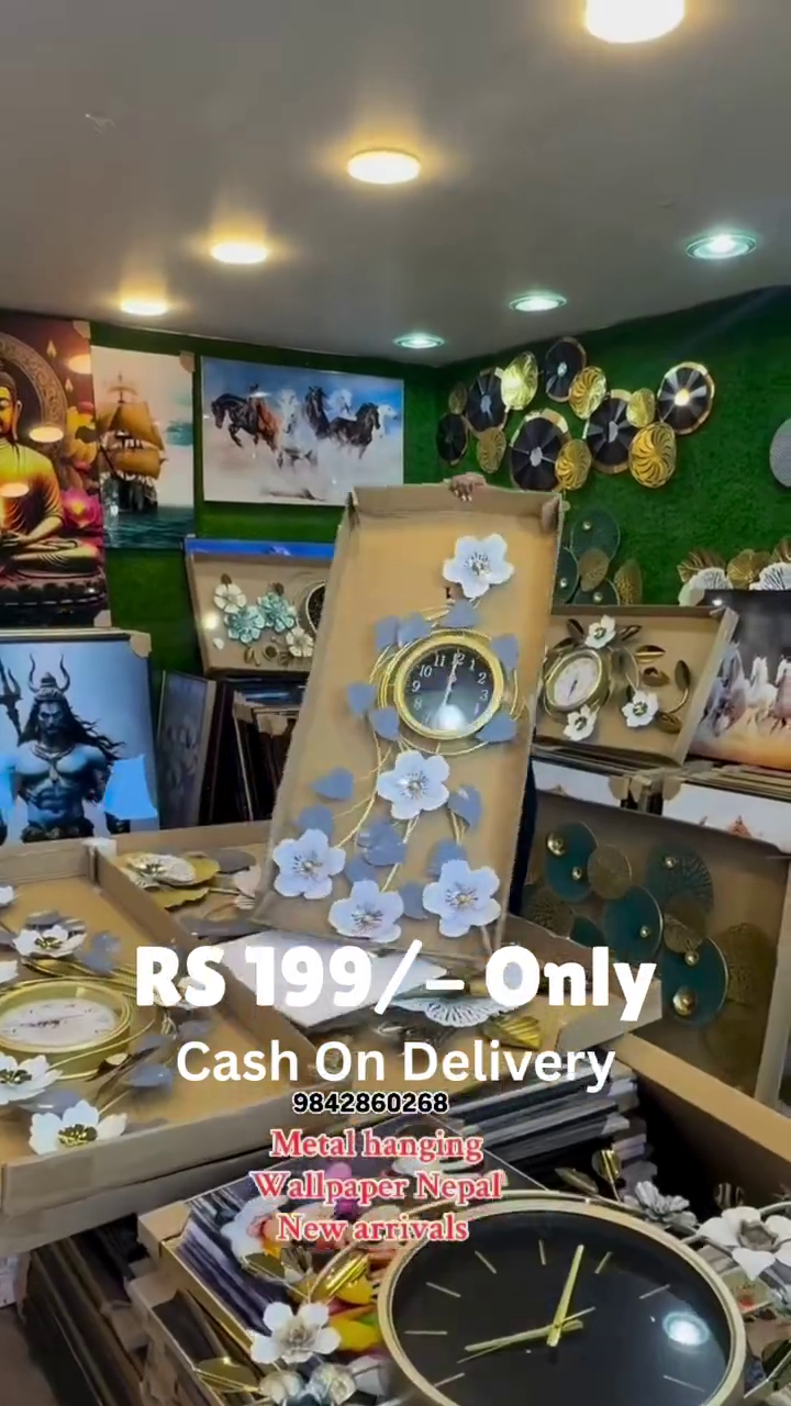 ✨ Royal Bloom Metal Wall Hanging Clock – Luxury Floral Wall Art with Timepiece ✨