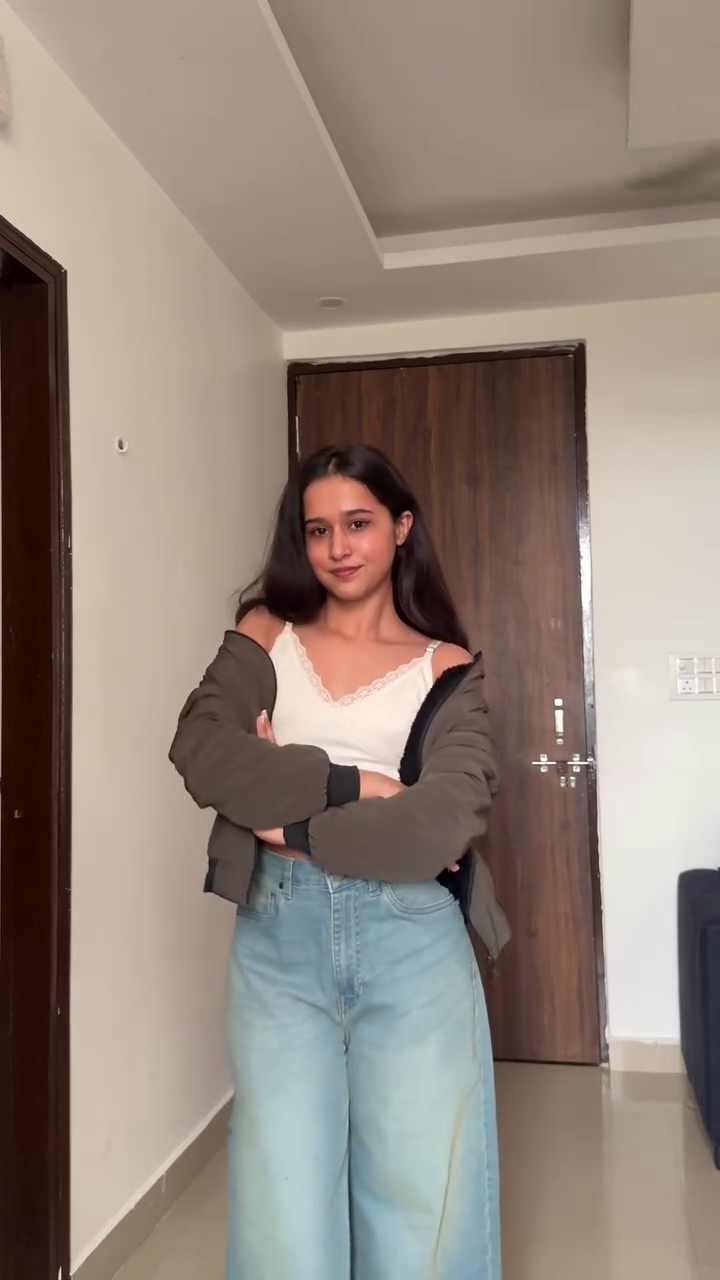 🌿 Urban Cozy Luxe Hooded Jacket – Soft Inner Fleece Comfort Wear 🌿