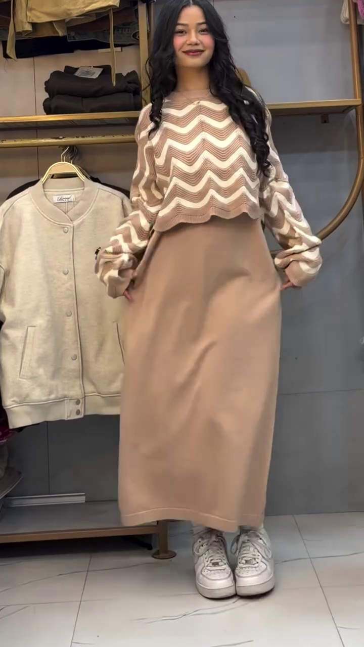 🖤🤍 Chic Zigzag Knit Sweater Dress Set – Cozy Layers, Endless Style 🤍🖤