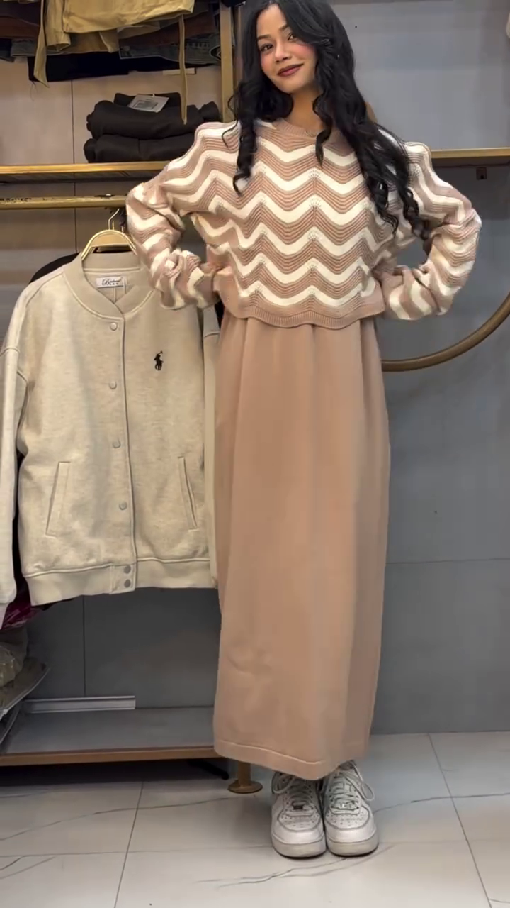 🖤🤍 Chic Zigzag Knit Sweater Dress Set – Cozy Layers, Endless Style 🤍🖤