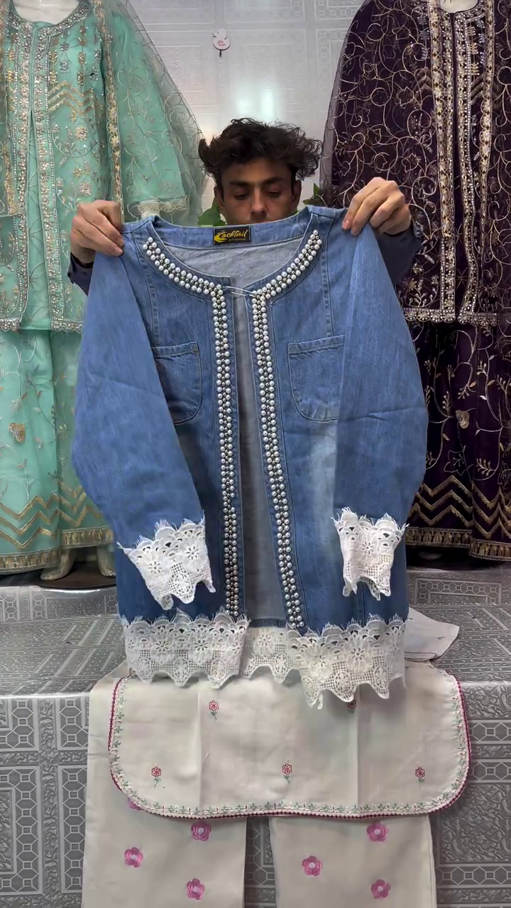 🤍✨ Elegant Fusion Denim & Cotton Kurti–Pant Set – Modern Grace with Ethnic Soul