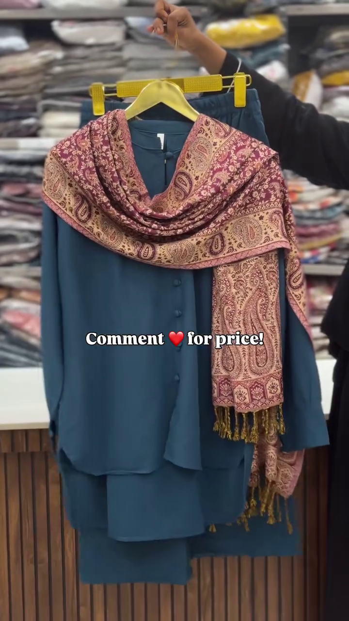 Kurta Set with Printed Shawl | Timeless Winter Ethnic Wear
