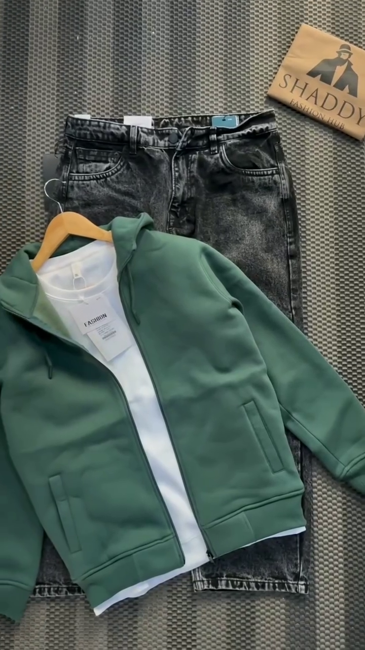 Essential Green Zip Hoodie for Men | Clean Streetwear Look