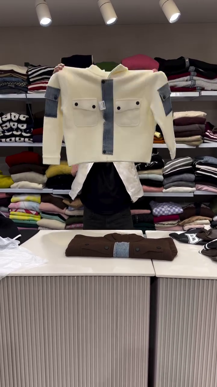 🤎 Urban Contrast Denim-Patch Cropped Jacket