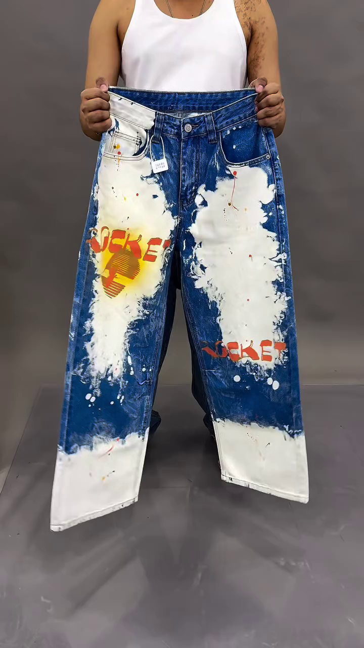 Urban Splash Wide-Leg Graphic Jeans