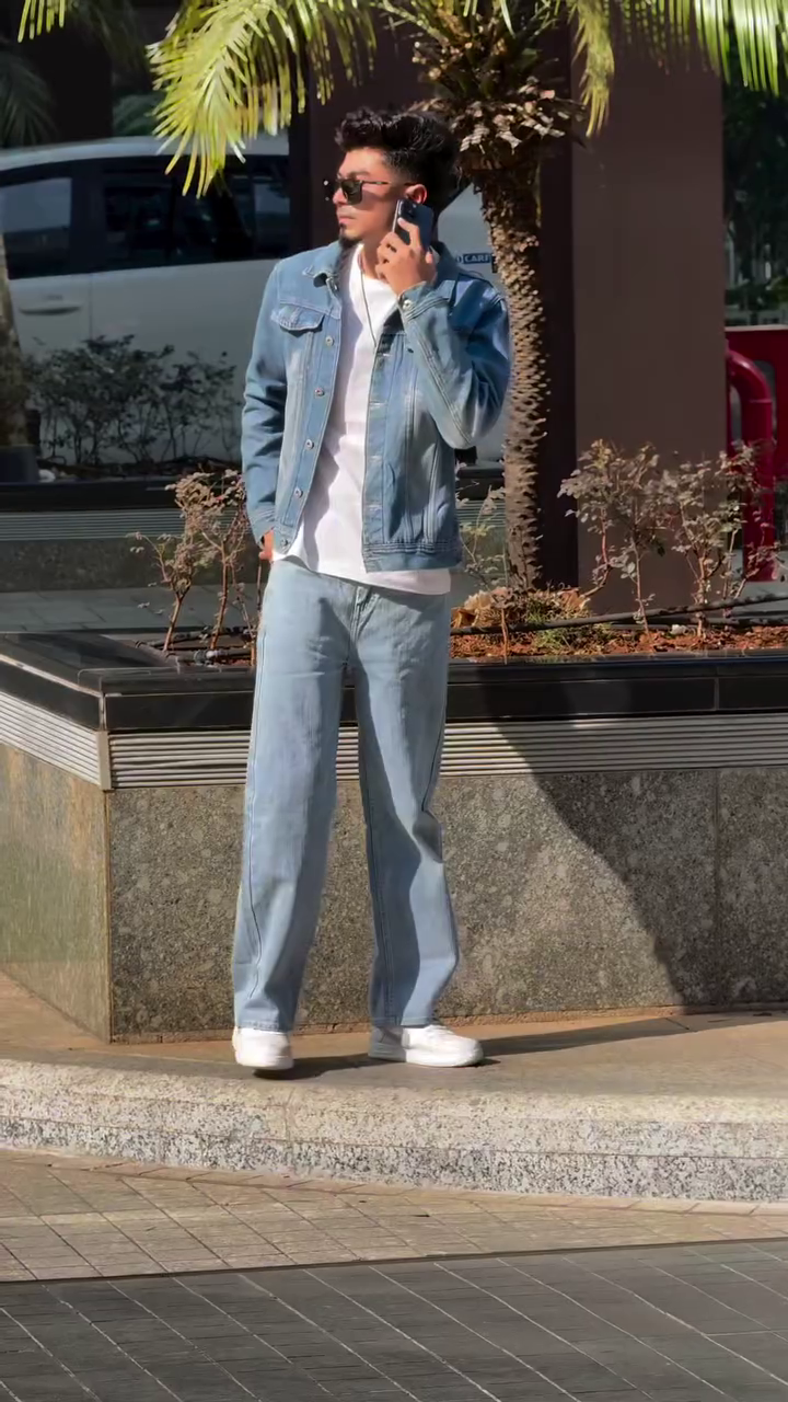 Urban Classic Denim Jacket