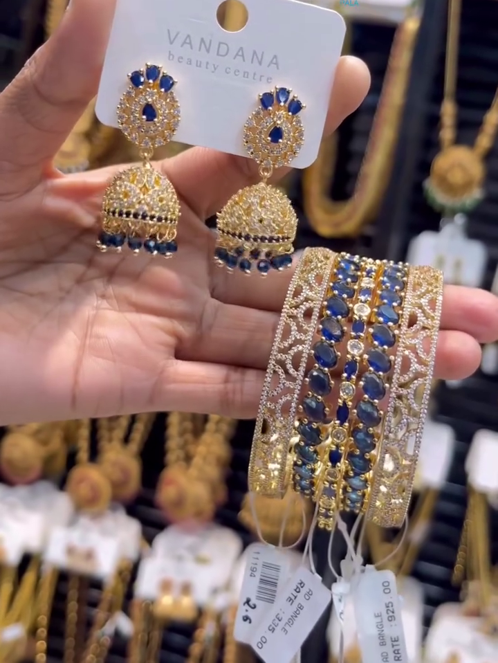 Blue and Gold Jewelry Set