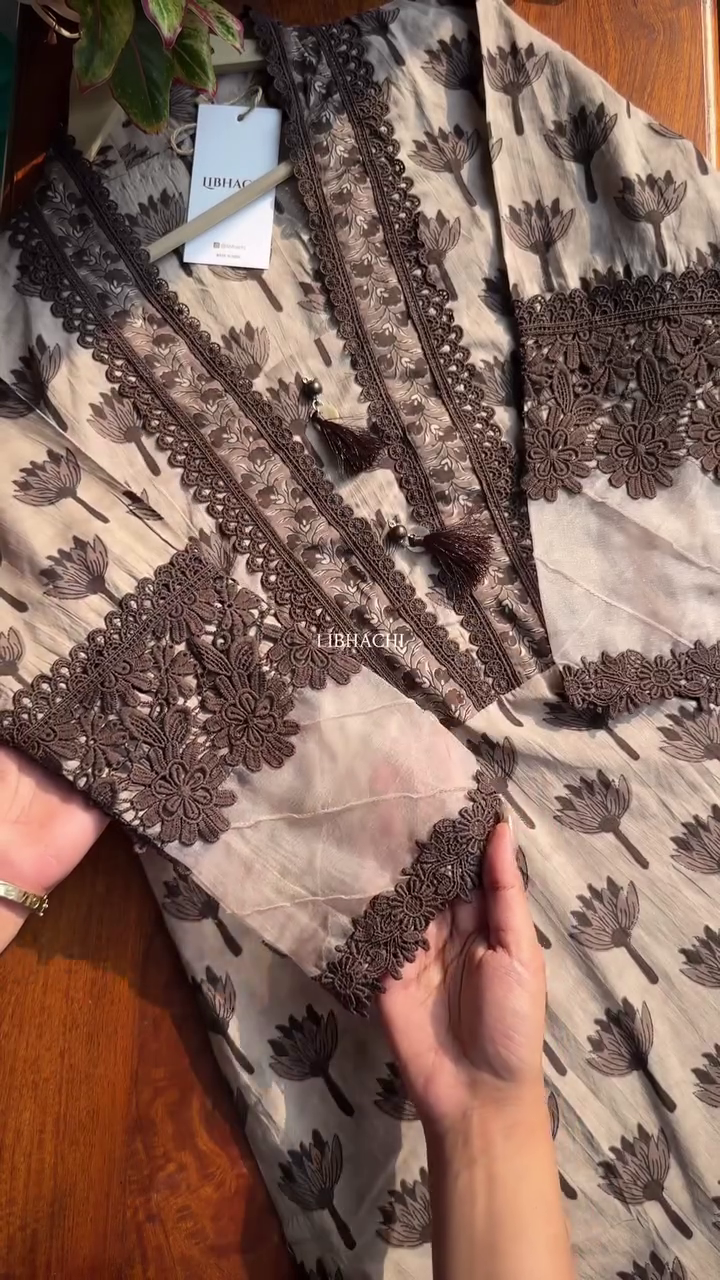 Elegant ethnic outfit